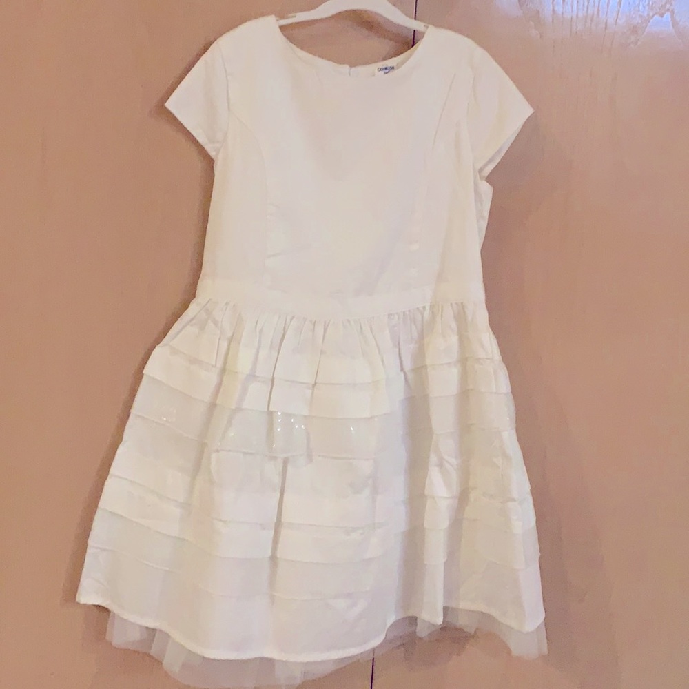 Girls white cotton dress.  Size 6.